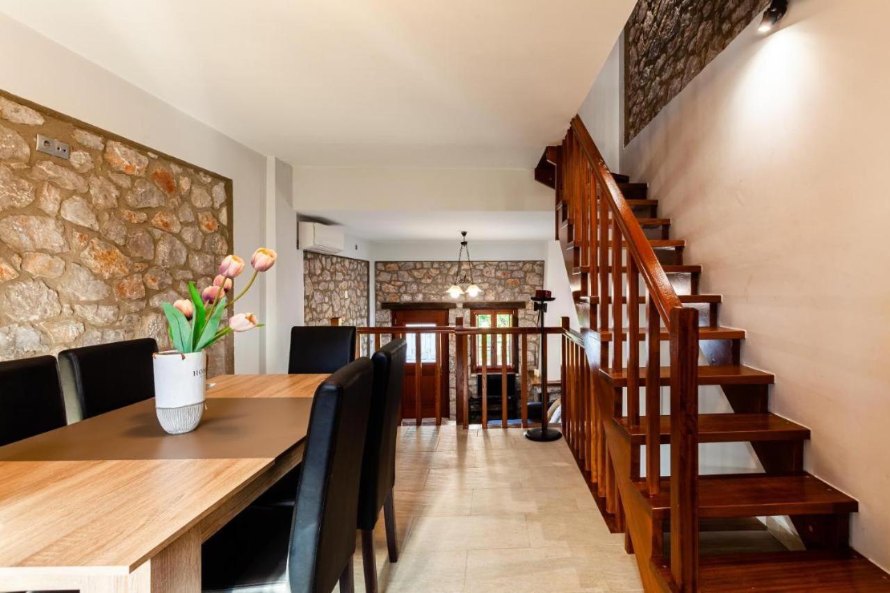 Stone Villas Dukes Parálion Ástros Exterior foto